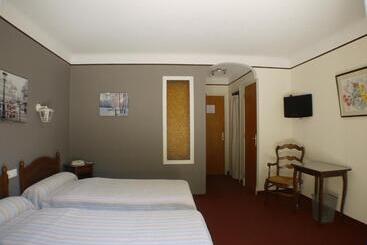 هتل Hôtel Le Castelet