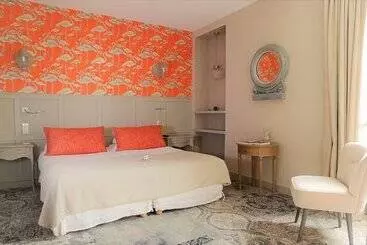 ホテル Les Glycines Hôtel & Spa Teritoria