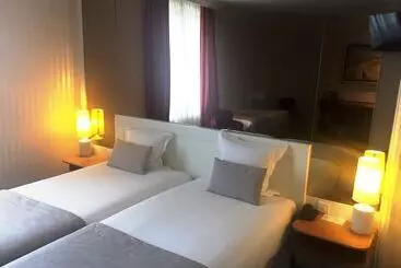 Hotel Maison Lutetia R