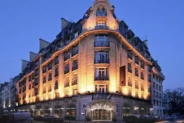 ホテル Sofitel Paris Arc De Triomphe