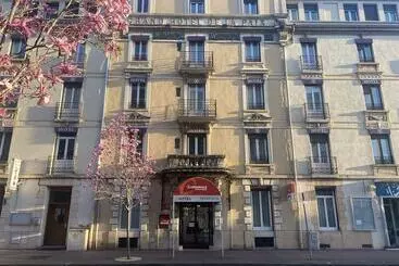 ホテル The Originals Boutique, Hôtel Terminus, Bourg En Bresse Gare