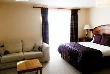 호텔 The Rudloe Near Bath   Marco Pierre White