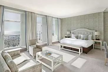 هتل The Grand Brighton