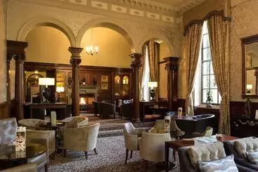 Hotel Crathorne Hall