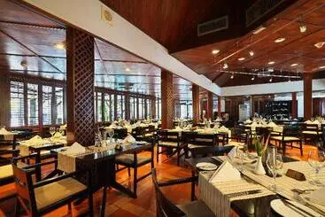 בית מלון כפרי Labadi Beach