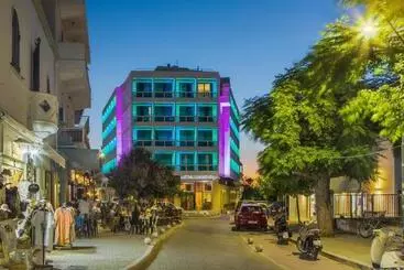 Alexandra Hotel&apartments