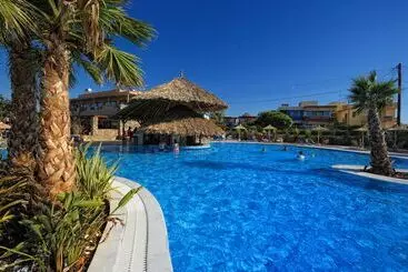 Hotel Aphrodite Beach Club