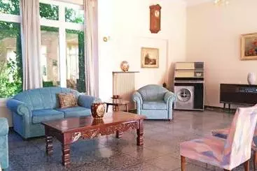 בית מלון כפרי Nireus