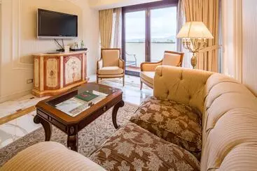 Hotelli Mercure Petriolo Siena Terme Spa