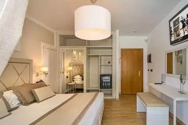 酒店 Raffaelli Park