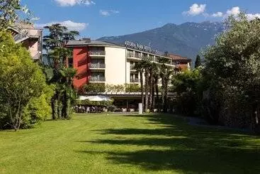 Отель Astoria Resort