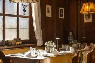 فندق Post  Olangcard Included