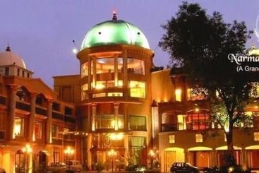 هتل Grand Heritage Narmada Jacksons