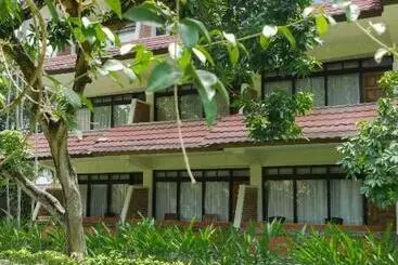 Palm Beach Hotel Bali