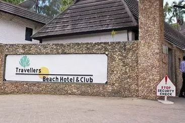 Travellers Beach Hotel & Club