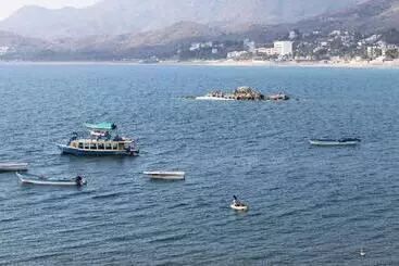 Hotel Playa De Santiago