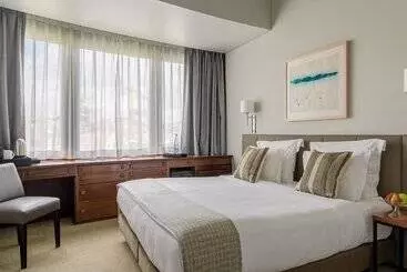 هتل Dom Carlos Park