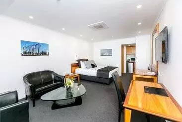 호텔 Plymouth International