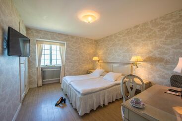 فندق Rusthållargården