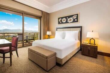 هتل Celik Palace Convention Center Thermal Spa