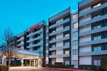 Sheraton Bellevue Hotel