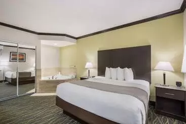 בית מלון כפרי Best Western Asheville Blue Ridge Parkway