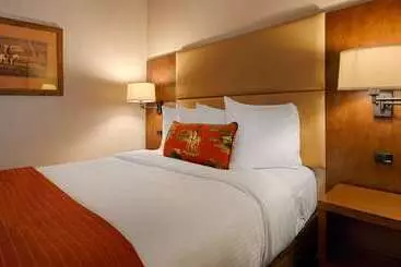 Otel Best Western Outlaw Inn