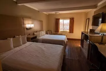 호텔 Quality Inn Bishop Near Mammoth