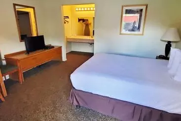 모텔 Magnuson Hotel Ely