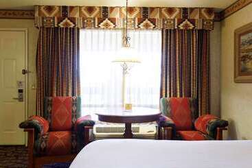 Gold Country Inn And Casino By Red Lion Hotels