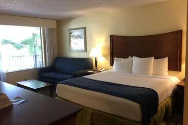 渡假胜地  Paddletail Waterfront Lodge, Trademark Collection By Wyndham