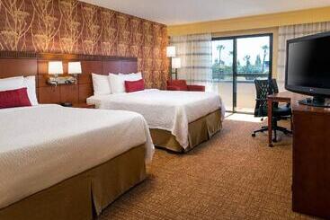 فندق Courtyard Costa Mesa South Coast Metro