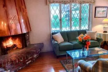 ホテル Hofsas House