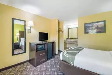 ホテル Quality Inn Fredericksburg, Central Park Area