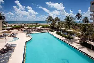 Hotel The Singer Oceanfront Resort, Curio Collection By Hilton