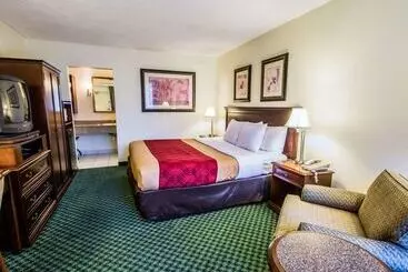 Island Hotel Of Space Coast