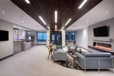 Otel Super 8 By Wyndham Meadow Wood Courtyard