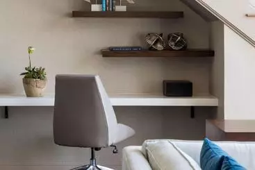 فندق Boston Marriott Newton