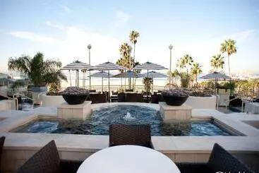 Отель Regent Santa Monica Beach
