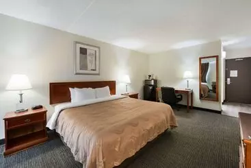 호텔 Quality Inn Bradley Bourbonnais
