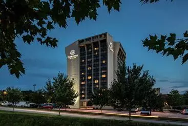 Отель Doubletree By Hilton Pittsburgh Monroeville Conv Center