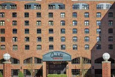 Otel Graduate By Hilton Minneapolis