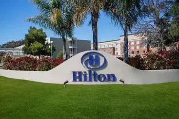 בית מלון כפרי Hilton Oakland Airport