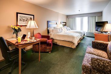 Best Western Plus Plaza Hotel