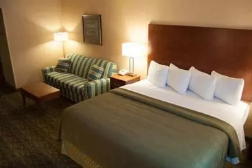 בית מלון כפרי Quality Inn