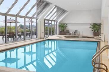 Sheraton Indianapolis Hotel At Keystone Crossing