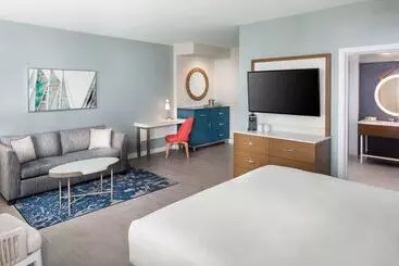 酒店 The Reach Key West, Curio Collection By Hilton