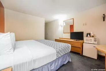 فندق على الطريق Grizzly Inn