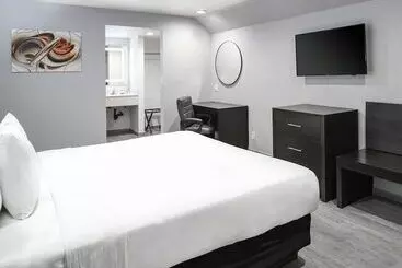 호텔 Hollywood Inn Express Lax