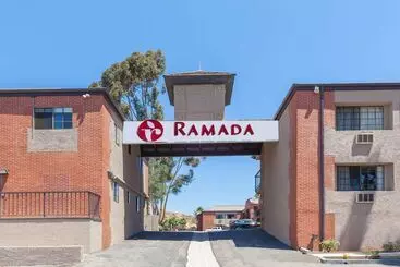 호텔 Ramada By Wyndham San Diego Poway Miramar